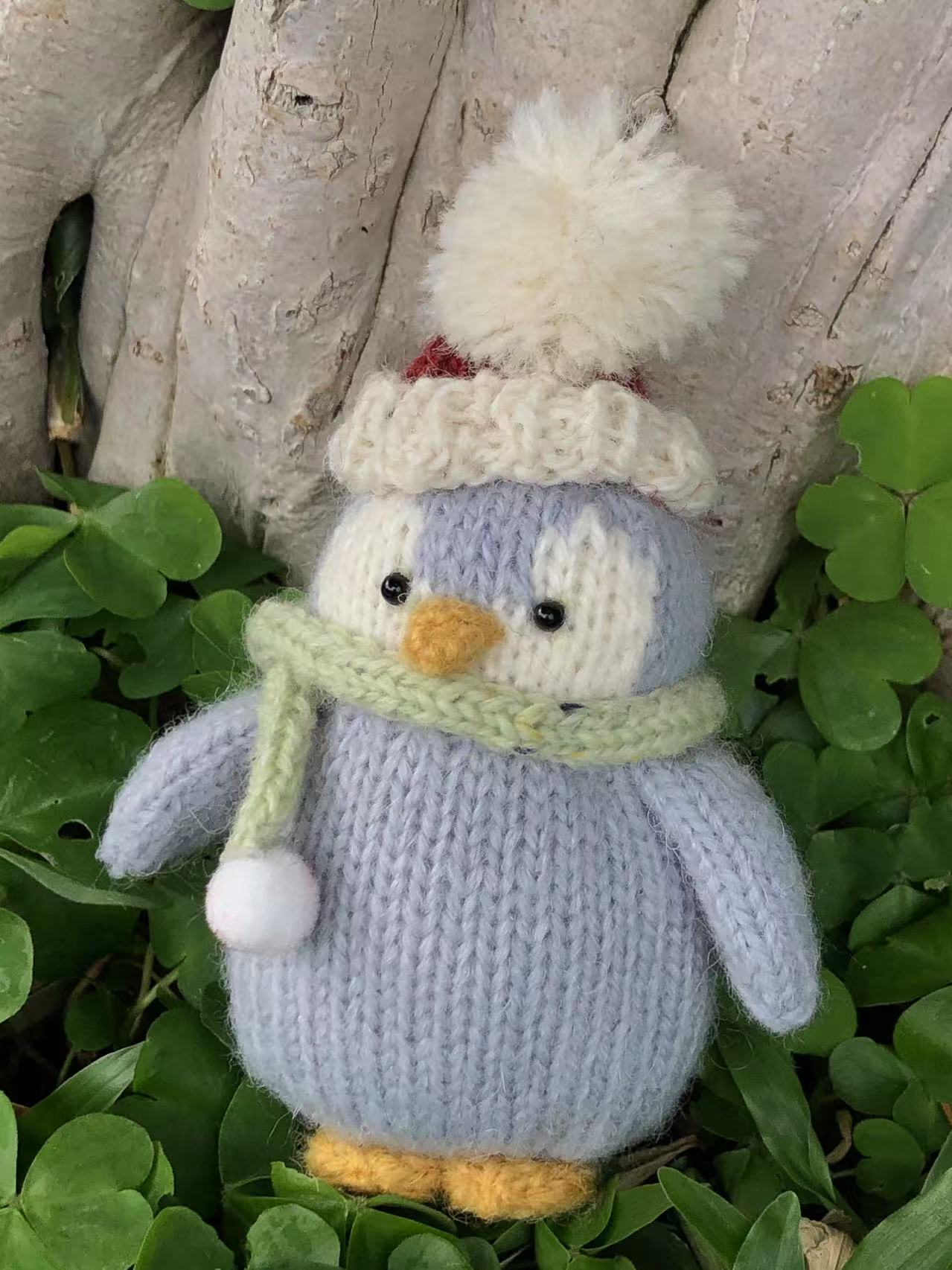 Handmade  knit  Soft  toys   Clothed Cute Penguin Stuffed Animal in Dress handmade toy