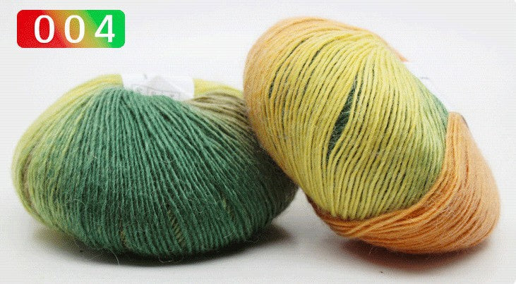 Pure wool rainbow thread long segment dyed fancy sheet music wool shawl hat thread medium fine hand woven lady wool