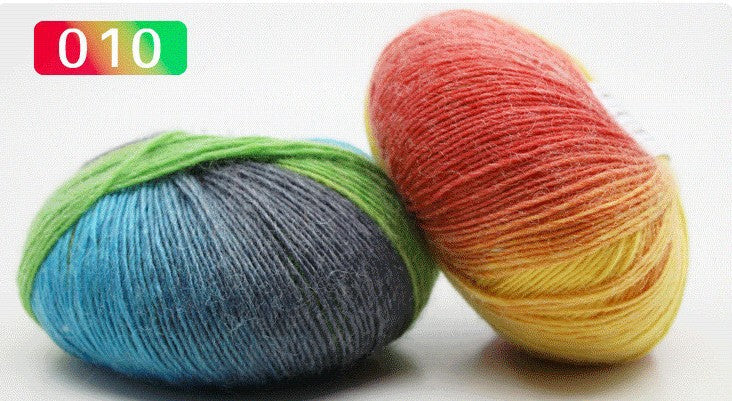 Pure wool rainbow thread long segment dyed fancy sheet music wool shawl hat thread medium fine hand woven lady wool