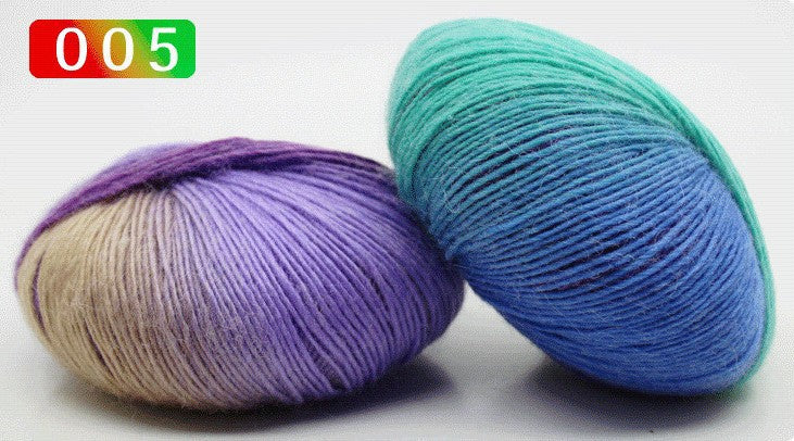 Pure wool rainbow thread long segment dyed fancy sheet music wool shawl hat thread medium fine hand woven lady wool