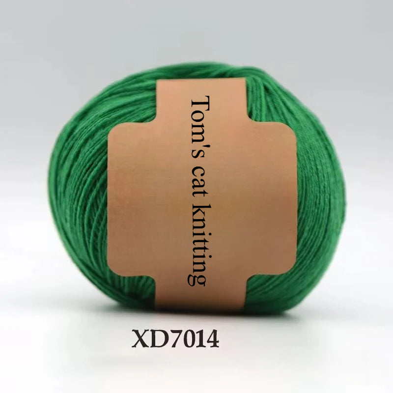 Hand-woven medium and fine pure wool thread anti-pilling and no hair loss soft sweater