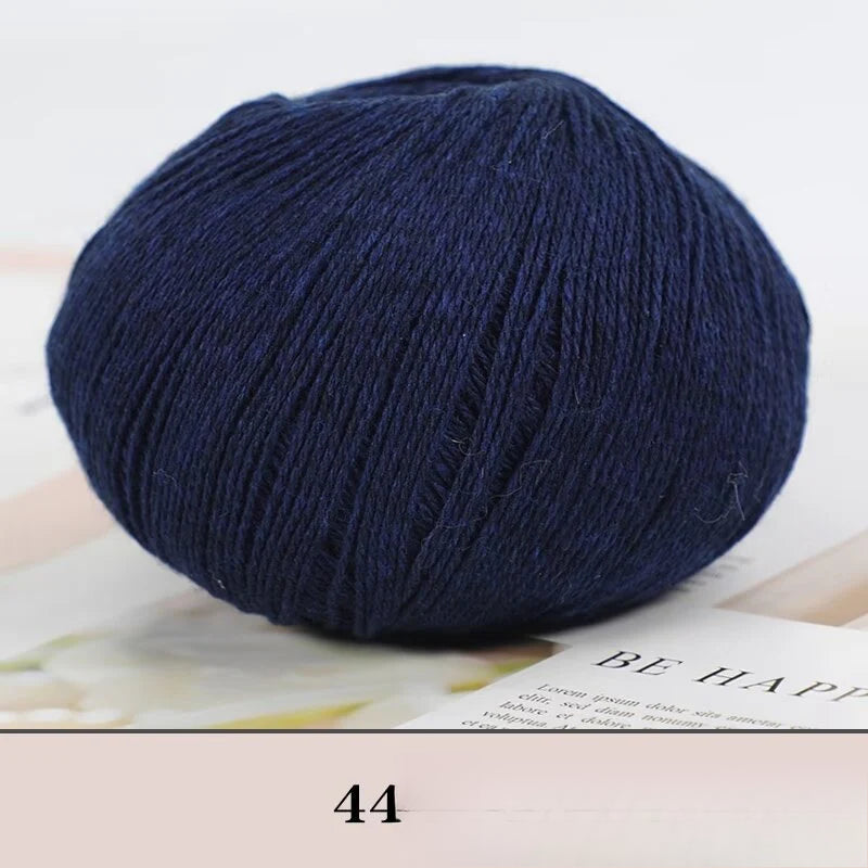 Cashmere thread, hand-woven medium and rough sweater, scarf, wool ball