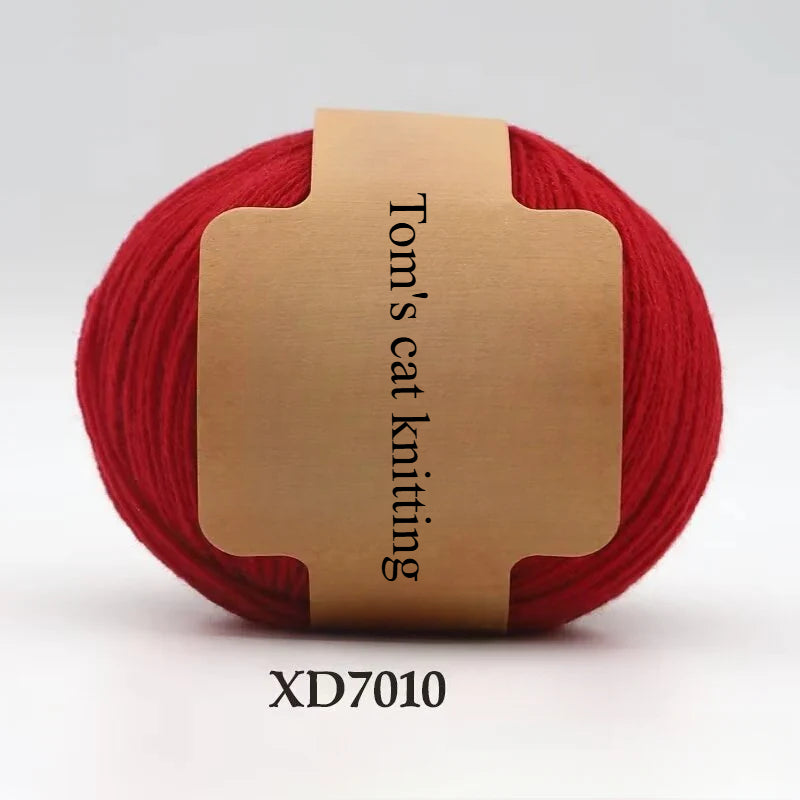 Hand-woven medium and fine pure wool thread anti-pilling and no hair loss soft sweater