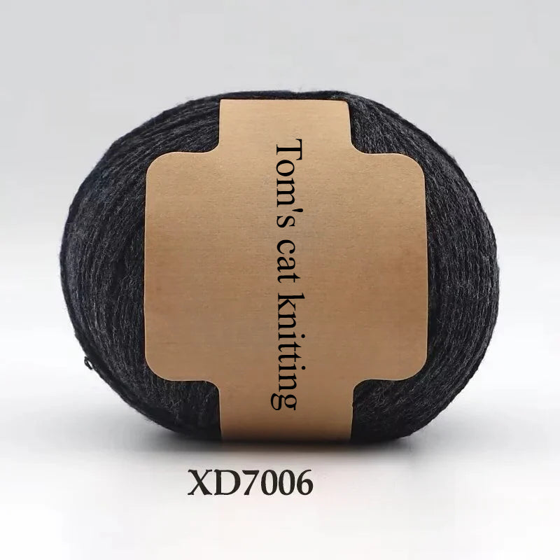 Hand-woven medium and fine pure wool thread anti-pilling and no hair loss soft sweater