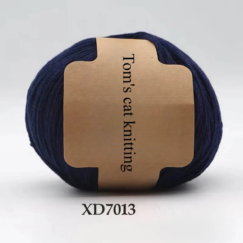 Hand-woven medium and fine pure wool thread anti-pilling and no hair loss soft sweater
