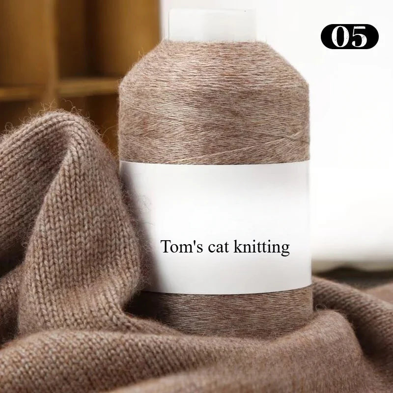 High-content cashmere 2 two axles medium and fine cashmere thread hand-knitted sweater crocheted doll