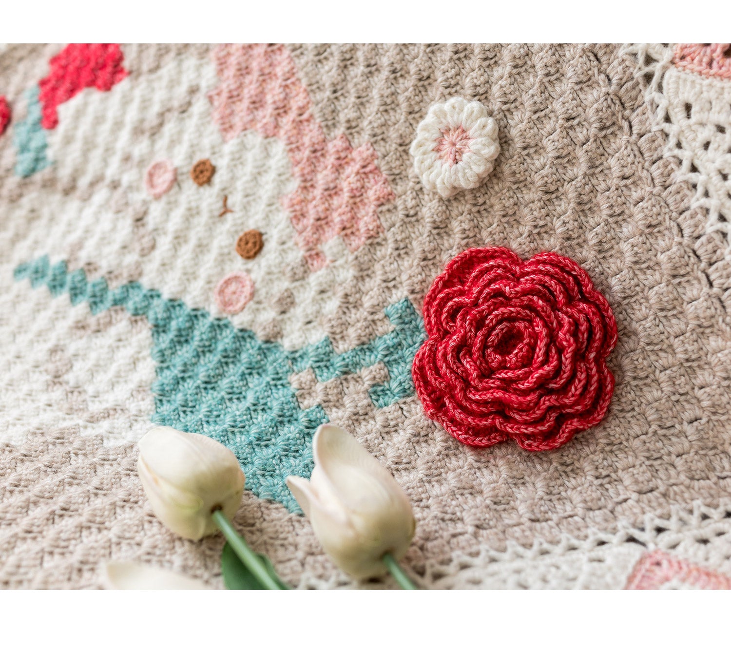 handmade   Blanket      Cotton thread   Special gift   knit by cotton Rose blanket  baby blanket  knit Pillow