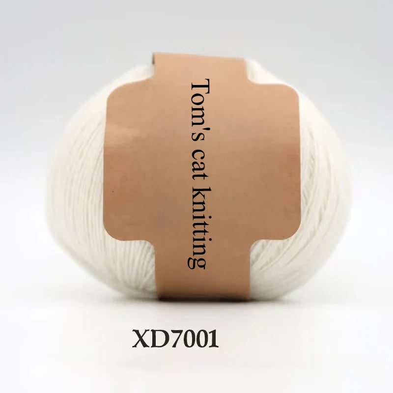 Hand-woven medium and fine pure wool thread anti-pilling and no hair loss soft sweater