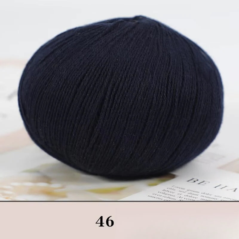 Cashmere thread, hand-woven medium and rough sweater, scarf, wool ball