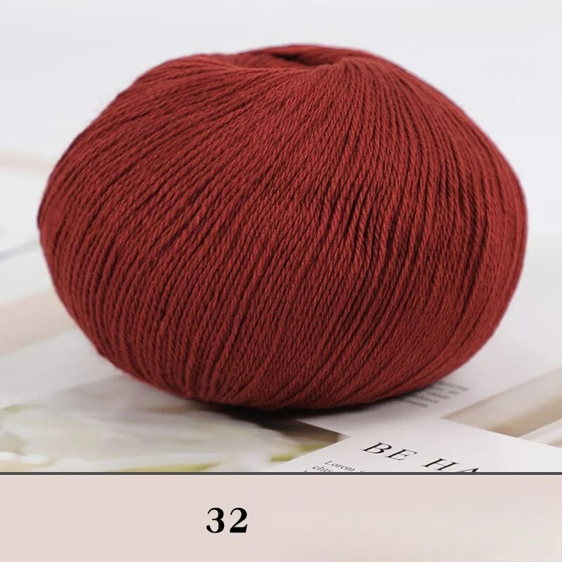 Cashmere thread, hand-woven medium and rough sweater, scarf, wool ball