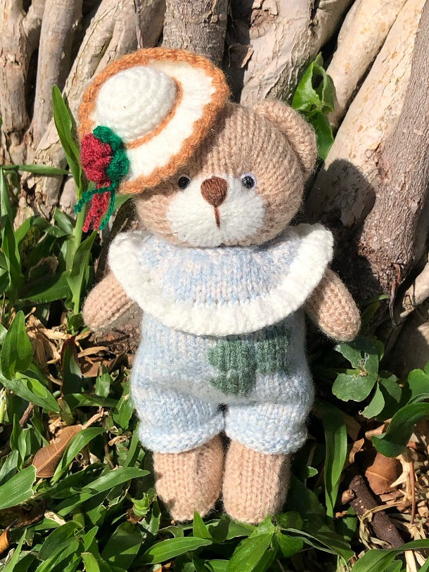 Handmade  knit  Soft  toys   Clothed Cute  bear Stuffed Animal in Dress handmade toy