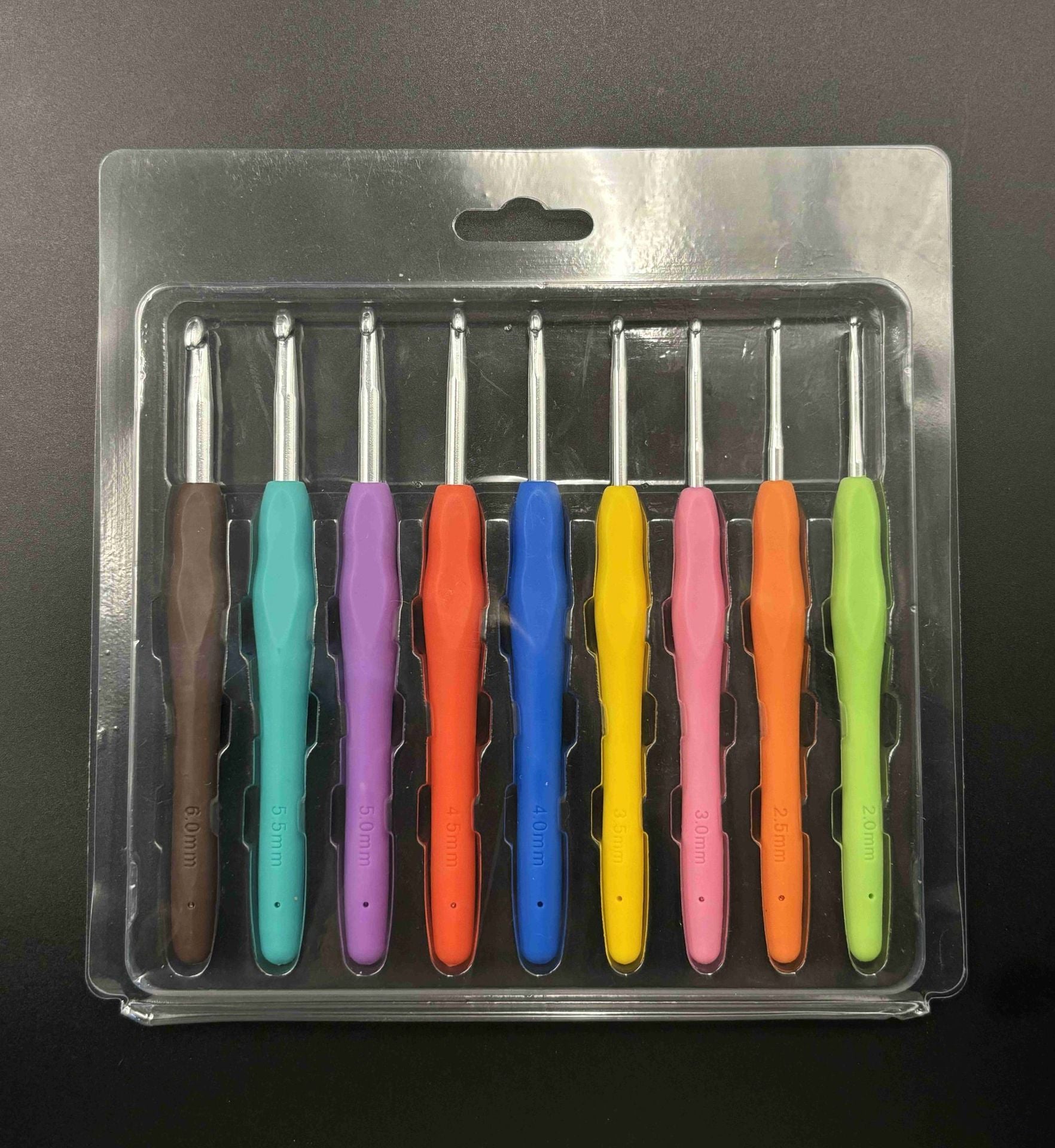 Handwoven Rainbow Soft Handle Crochet TPR Soft Handle Crochet Solid Soft Handle Aluminum Crochet Crochet Set Wool Needle