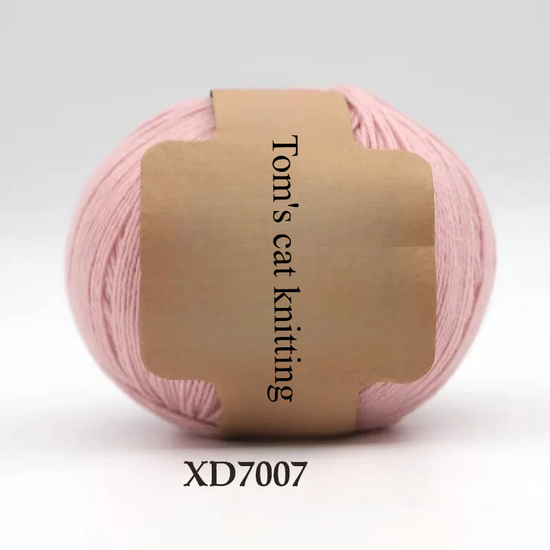 Hand-woven medium and fine pure wool thread anti-pilling and no hair loss soft sweater
