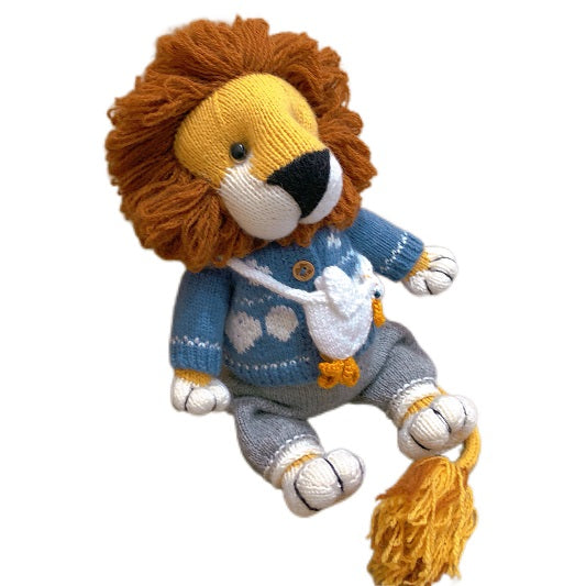 Handmade  Knitted   Soft Toys  lion  toy in Dress  gift  handmade toy