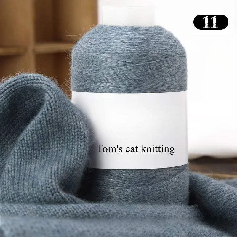 High-content cashmere 2 two axles medium and fine cashmere thread hand-knitted sweater crocheted doll